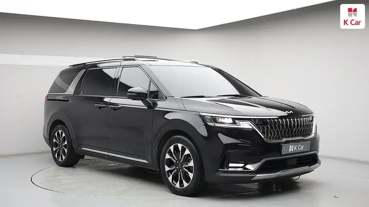 Kia Carnival 2023 photo 3