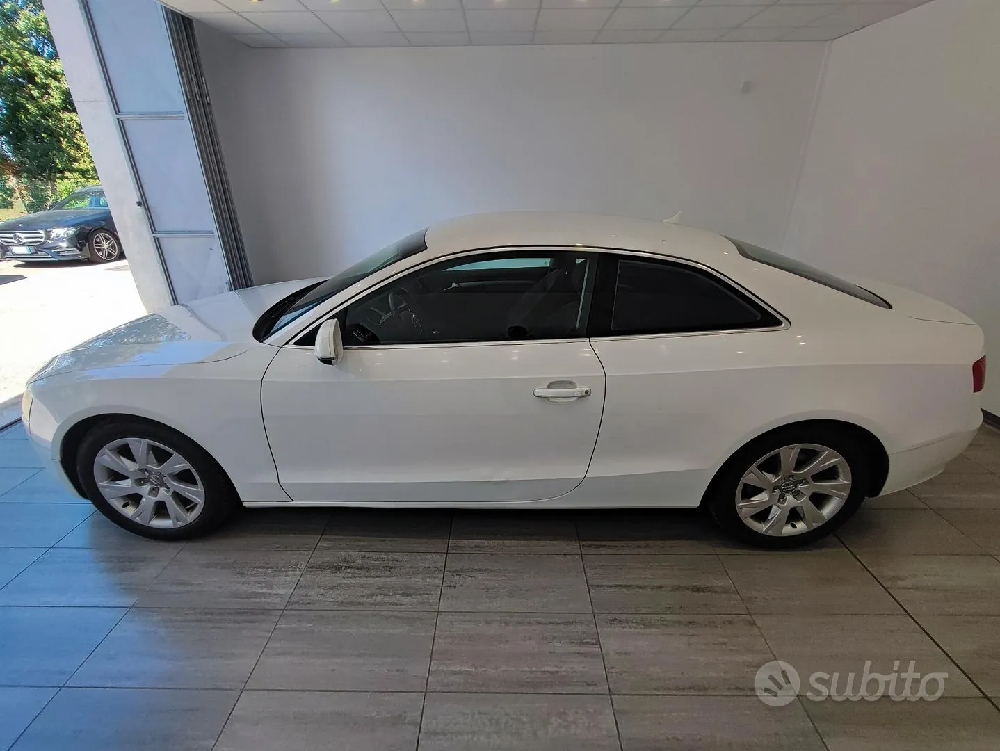 Audi A5 2009 photo 5