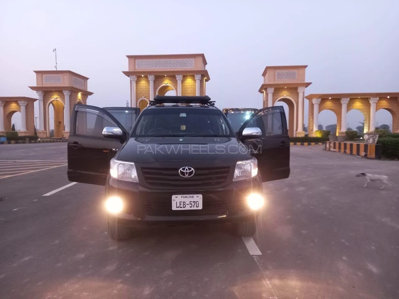 Toyota Hilux