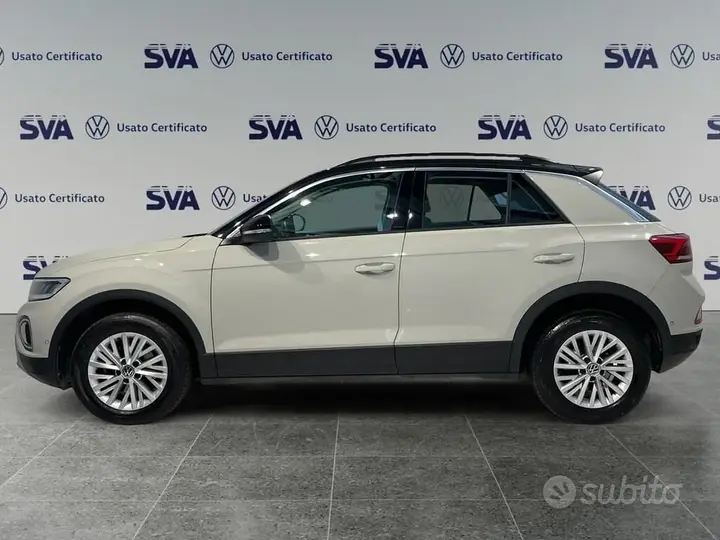 Volkswagen T-Roc 2024 photo 3