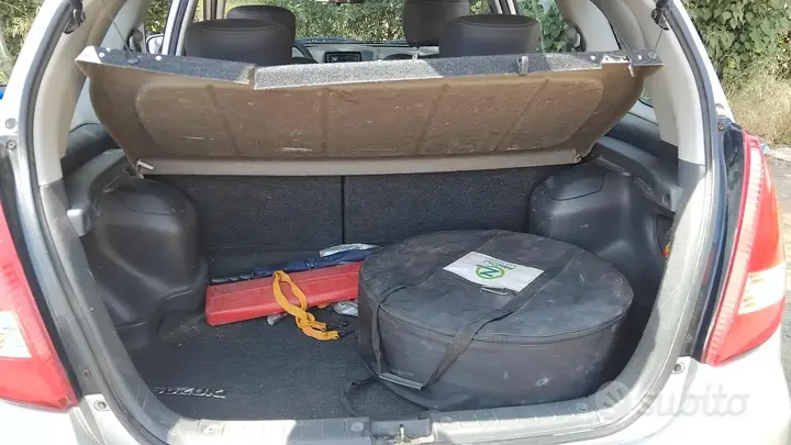 Suzuki Liana 2003 photo 4