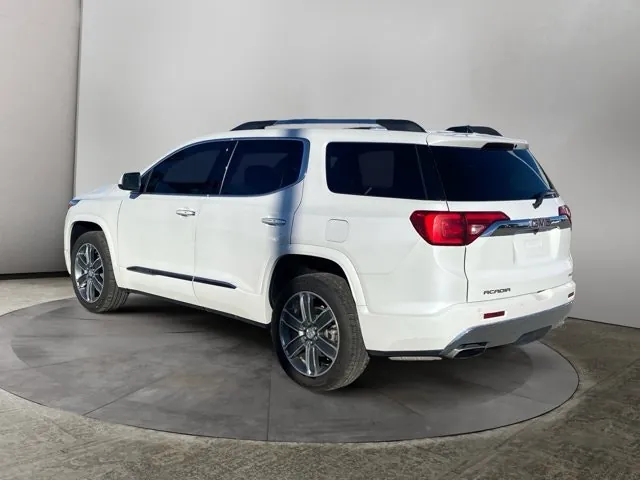 GMC Acadia 2019 photo 3