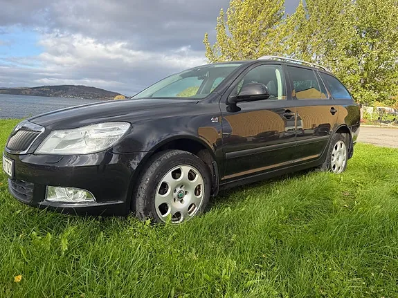 Skoda Octavia 2013 photo 5
