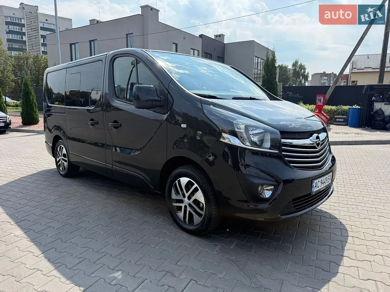Opel Vivaro 2017 photo 3