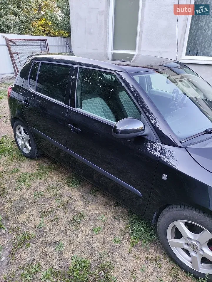 Skoda Fabia 2007 photo 4