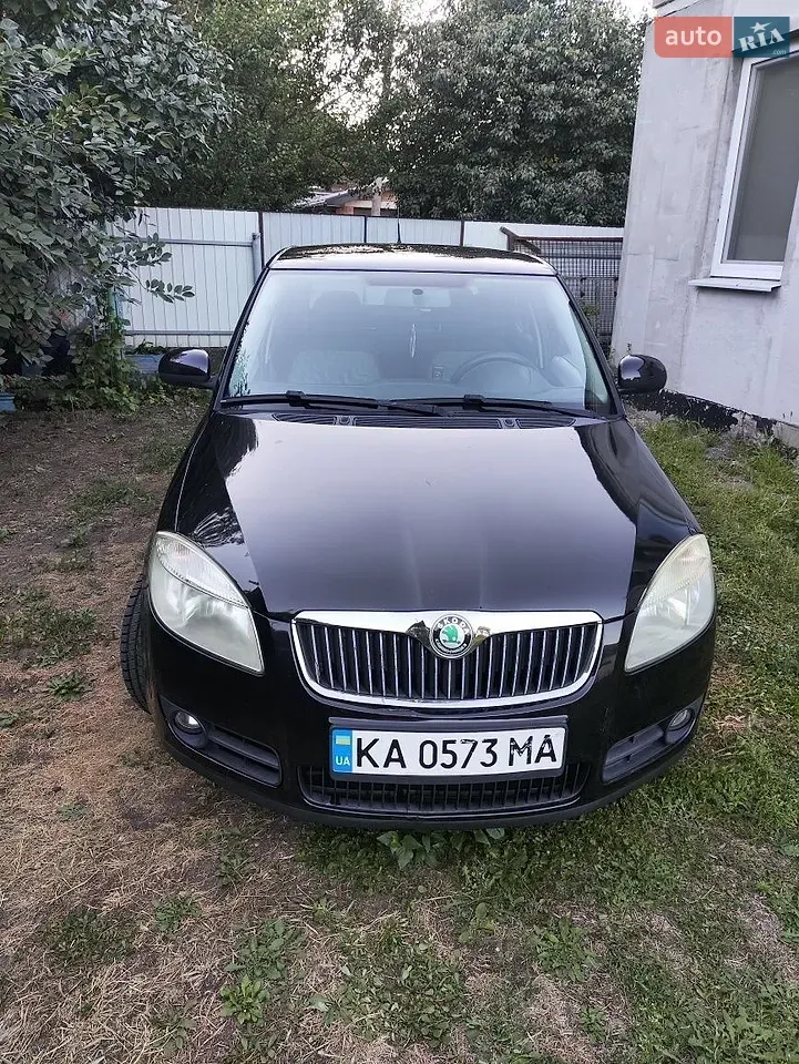 Skoda Fabia 2007 photo 2