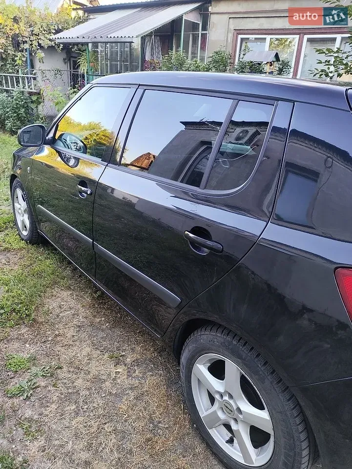 Skoda Fabia 2007 photo 5