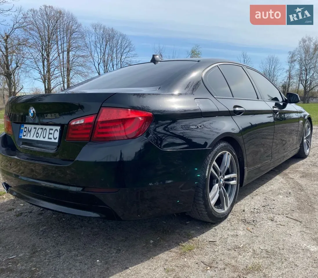 BMW 5 Series 2010 photo 4