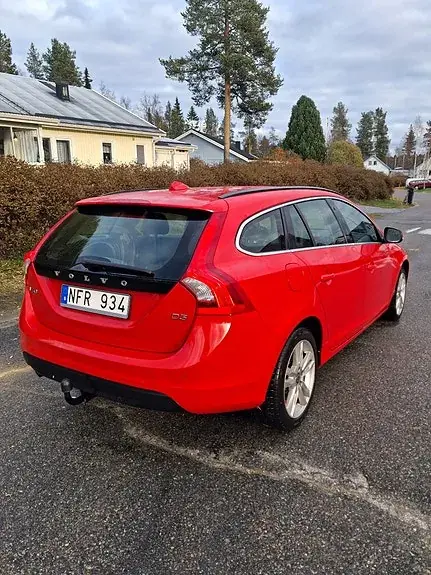 Volvo V60 2013 photo 4