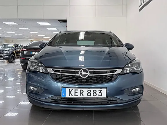 Opel Astra 2017 photo 2