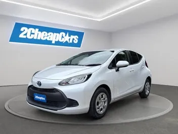 Toyota Aqua 2021 photo 2