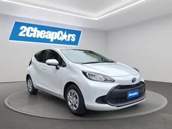 Toyota Aqua 2021 photo 4