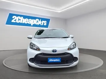 Toyota Aqua 2021 photo 3