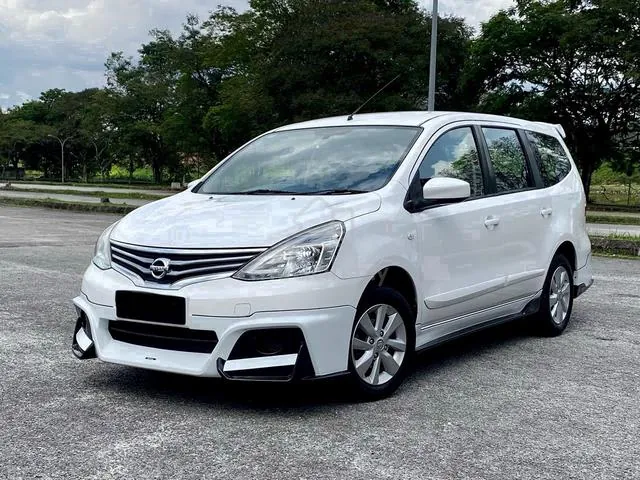 Nissan Grand Livina