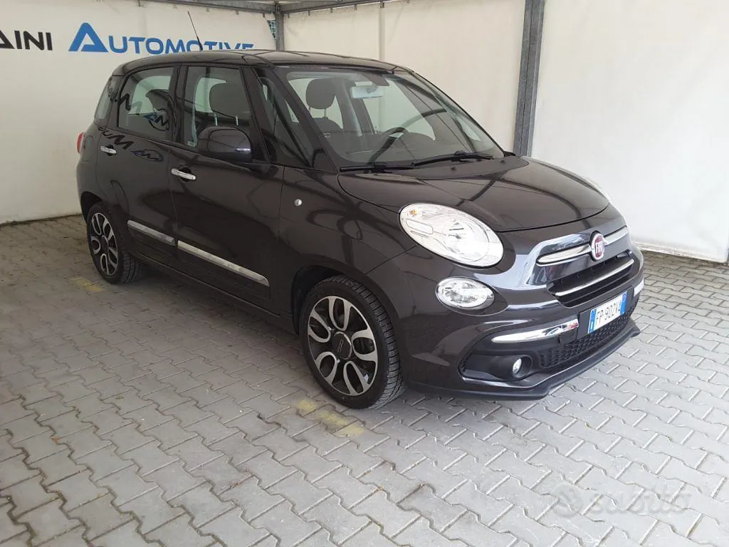 Fiat 500L 2018 photo 2