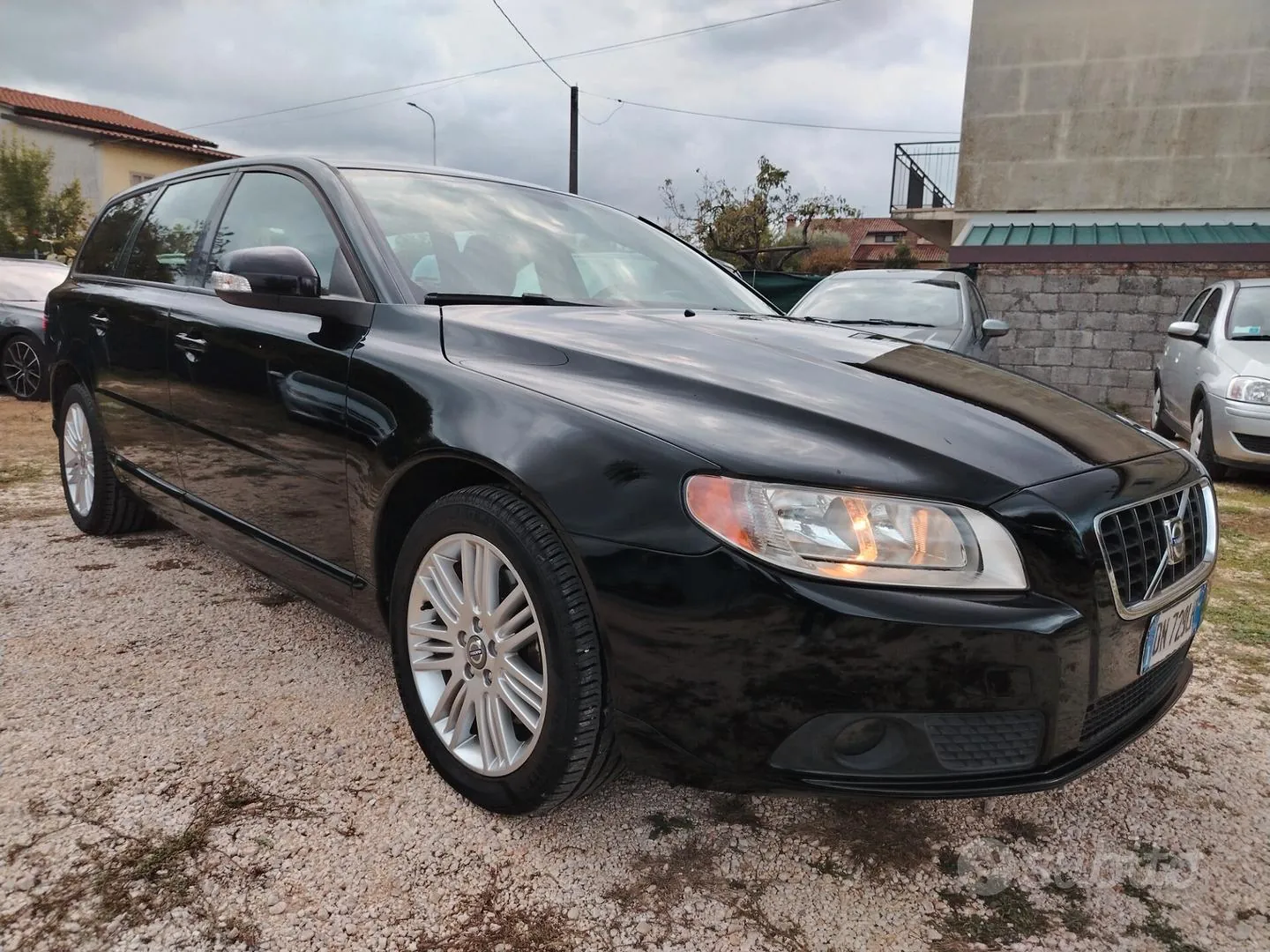 Volvo V70 2008 photo 4