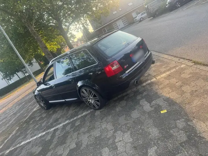 Audi S6 Avant