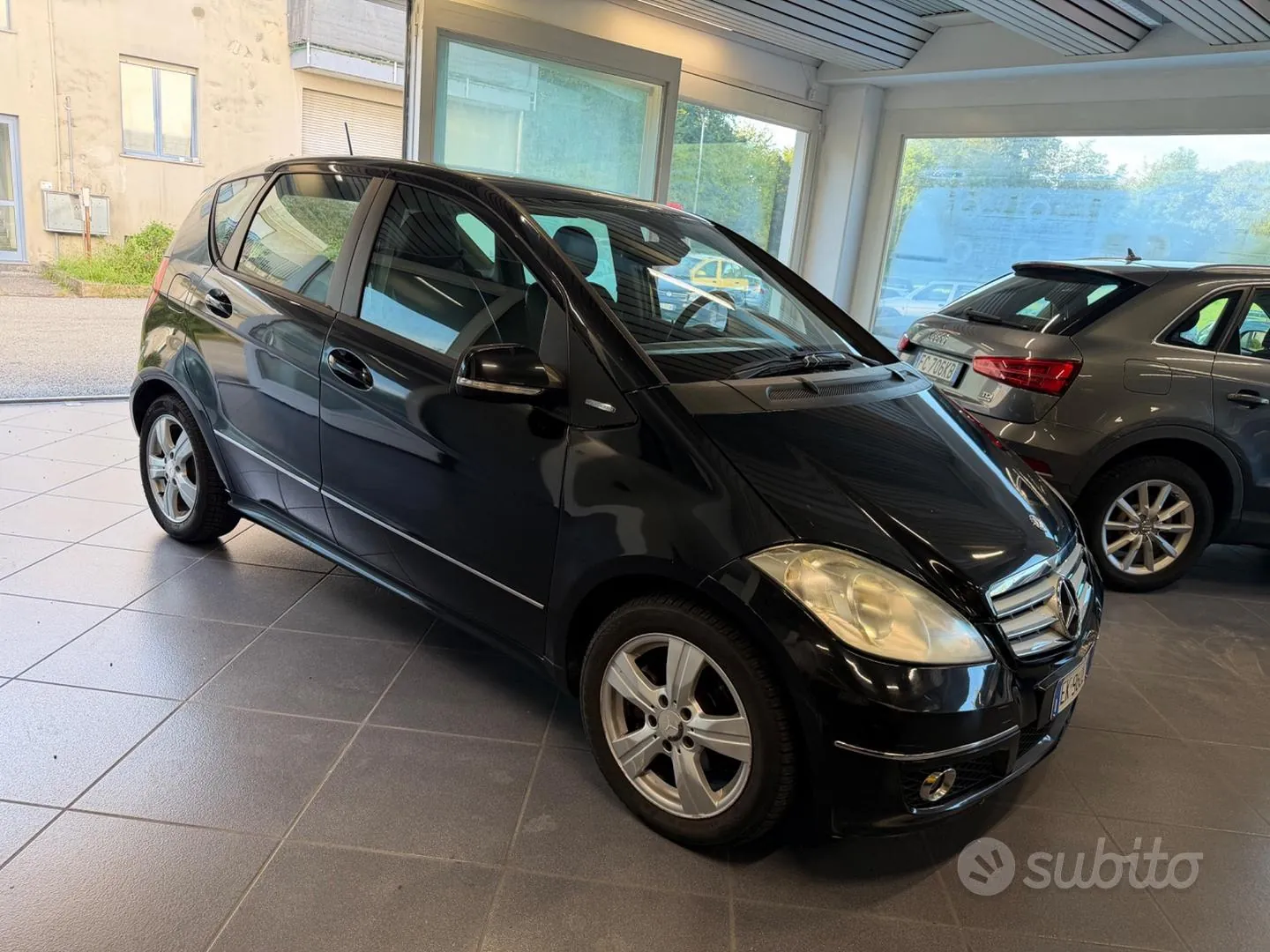 Mercedes-Benz A 160 2012 photo 3