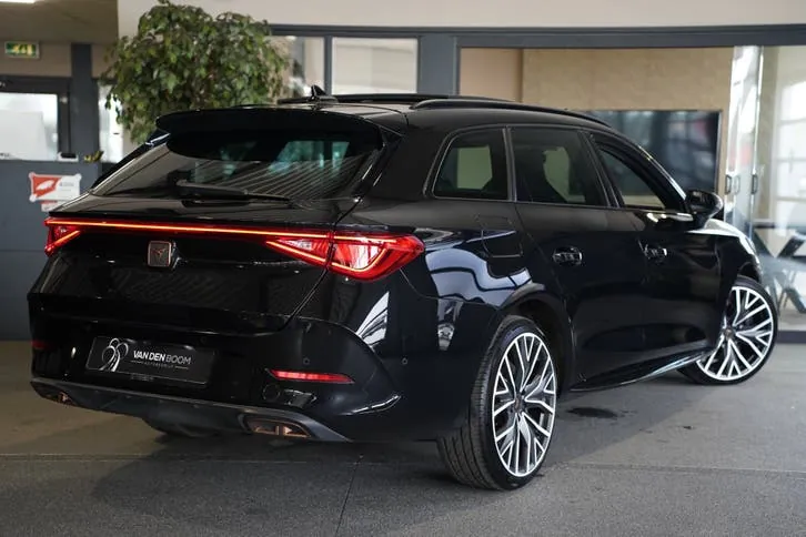 Cupra Leon 2022 photo 2