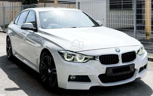 BMW 330E