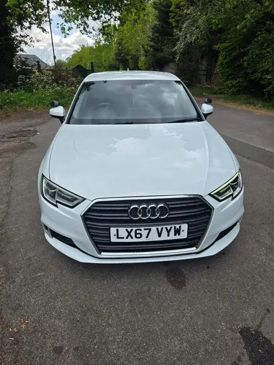 Audi A3 2017 photo 2
