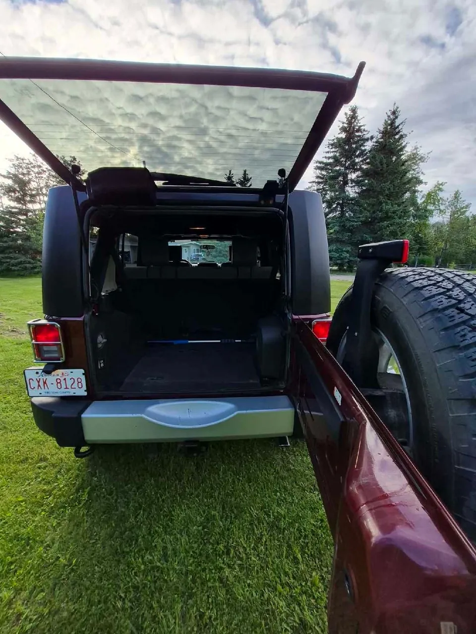 Jeep Wrangler Unlimited 2010 photo 4