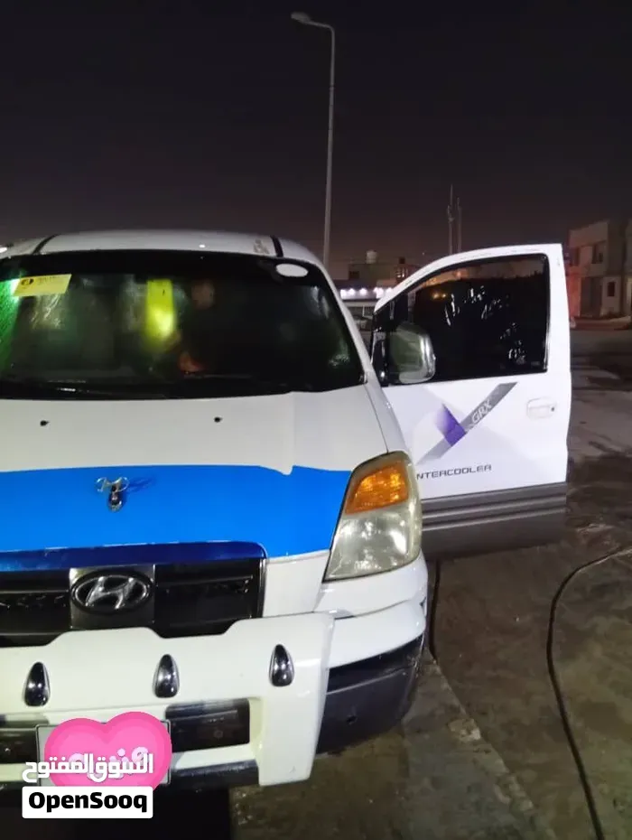 Hyundai H1 2004 photo 3