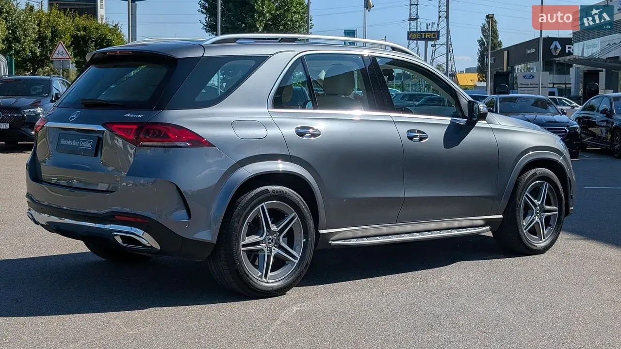Mercedes-Benz Gle-Class 2023 photo 5