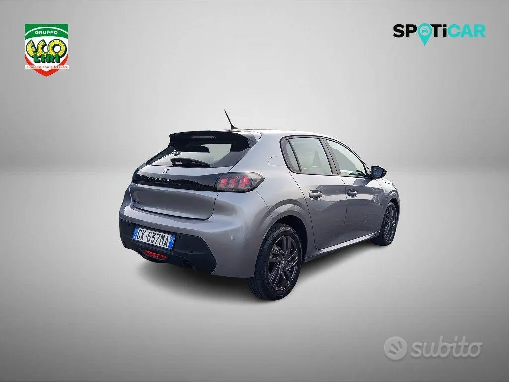 Peugeot 208 2022 photo 5