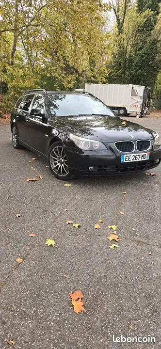 BMW 5 Series 2004 photo 2