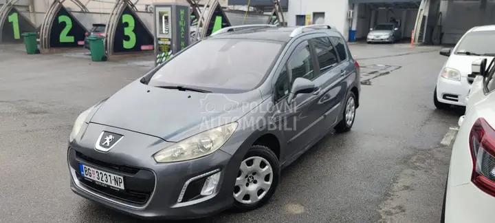 Peugeot 308 2011 photo 4