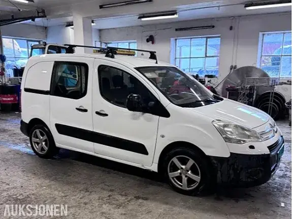 Citroen Berlingo 2008 photo 2