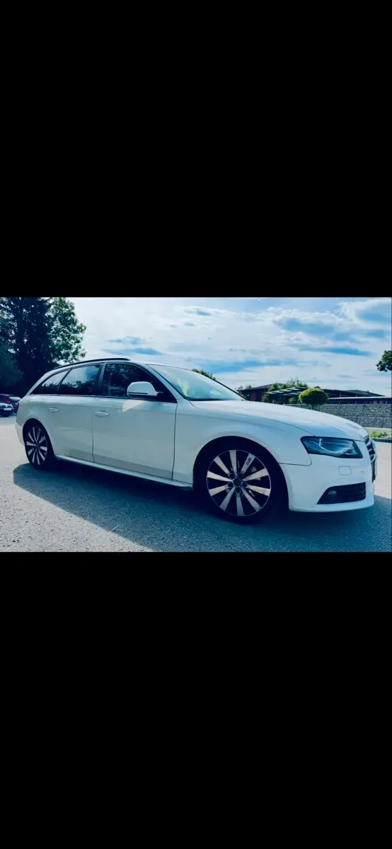 Audi A4 2009 photo 3