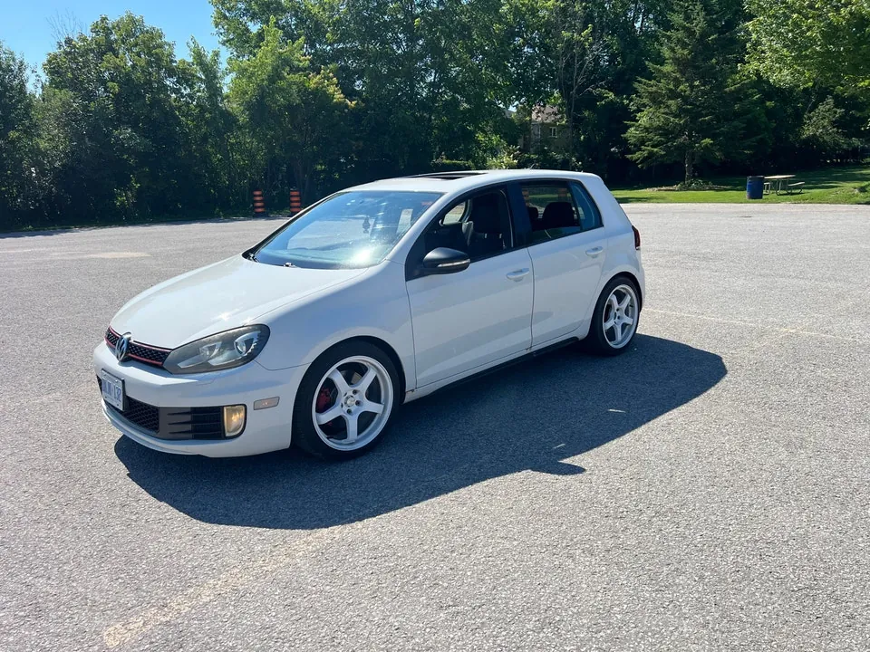 Volkswagen Gti 2012 photo 2