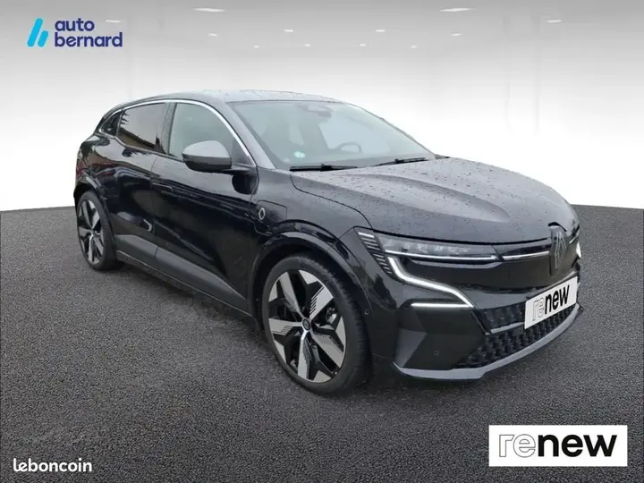 Renault Megane 2023 photo 3
