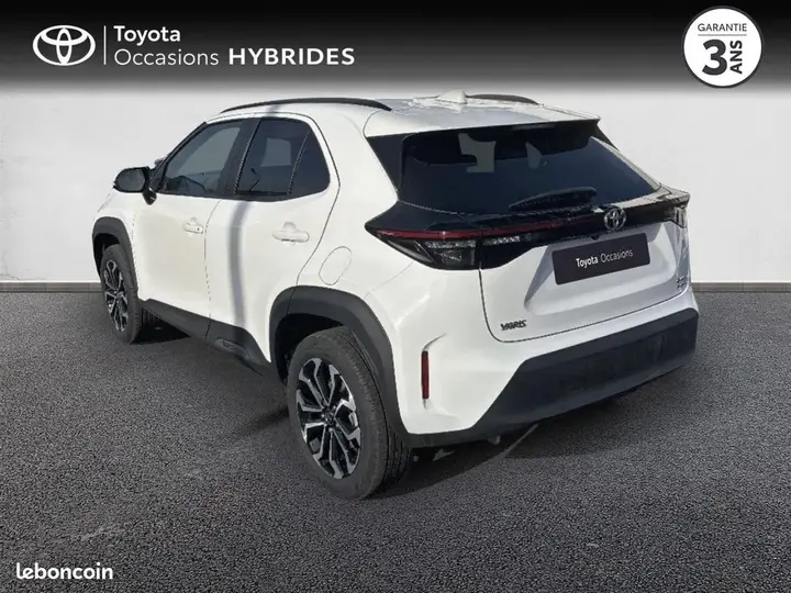 Toyota Yaris Cross 2024 photo 2