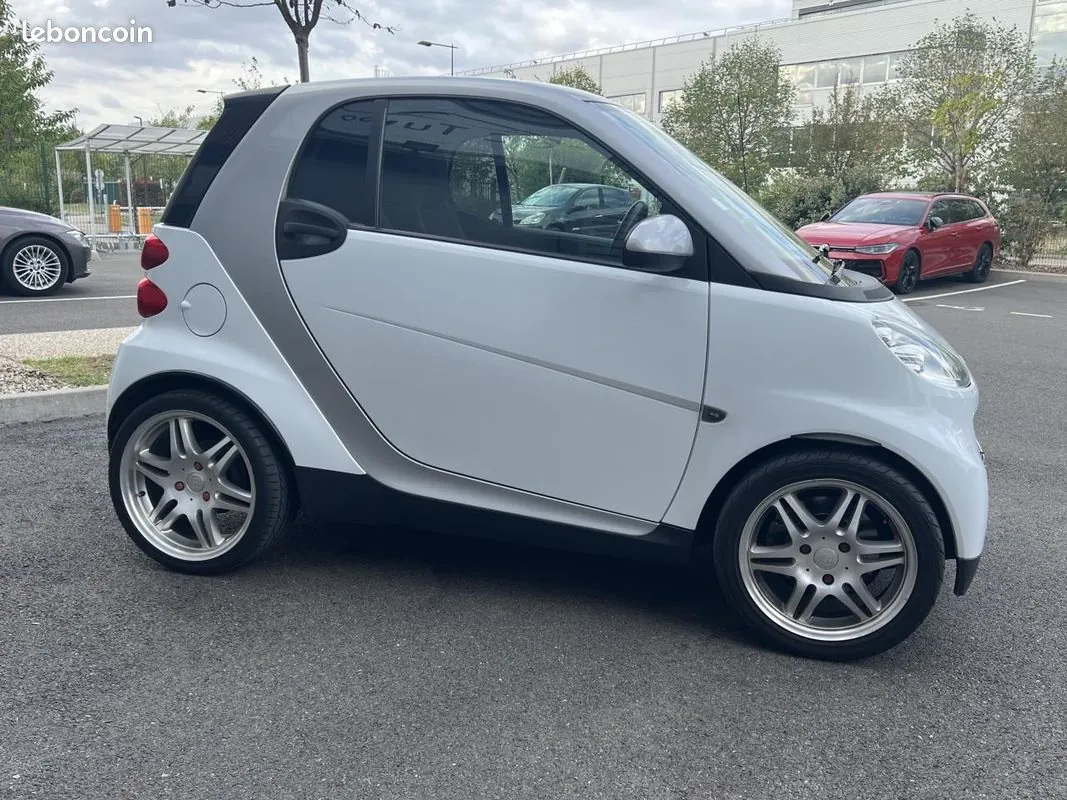Smart Fortwo 2009 photo 3