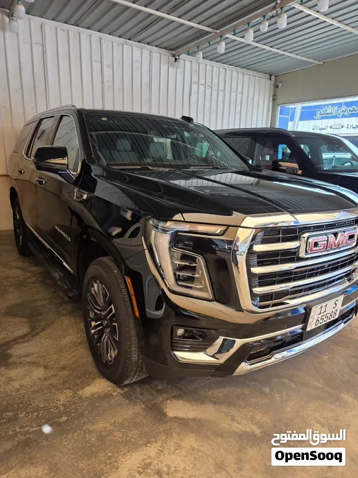 GMC Yukon 2025 photo 2