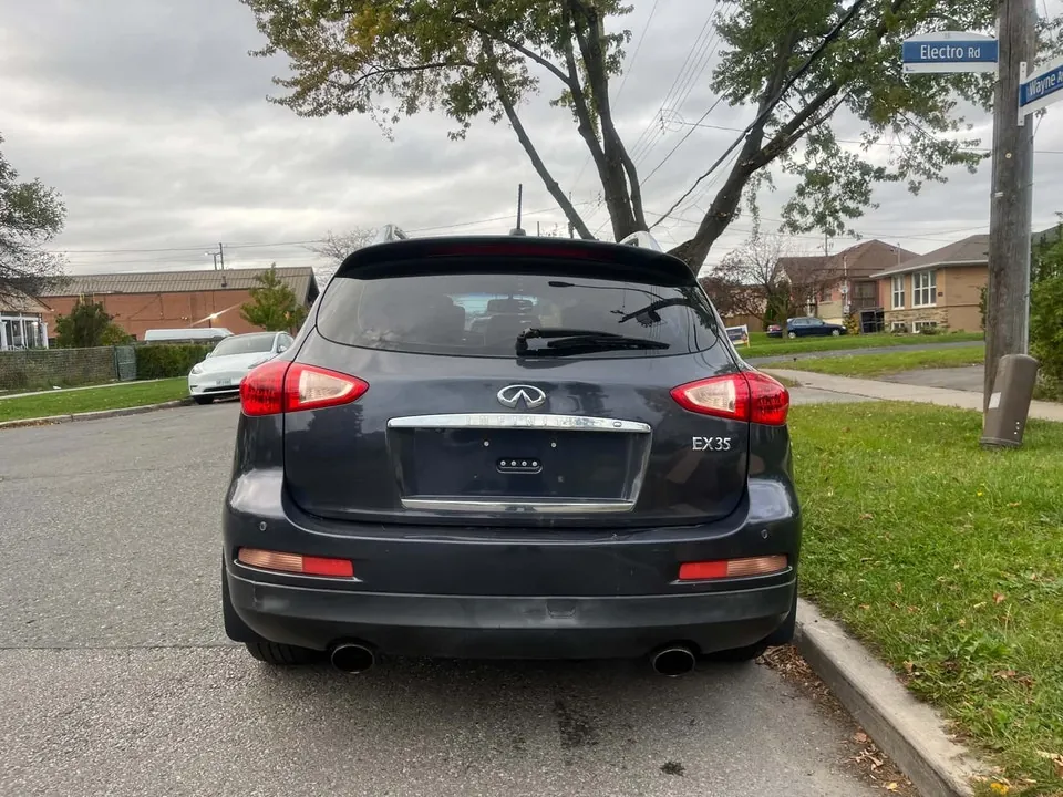 Infiniti Ex35 2010 photo 4