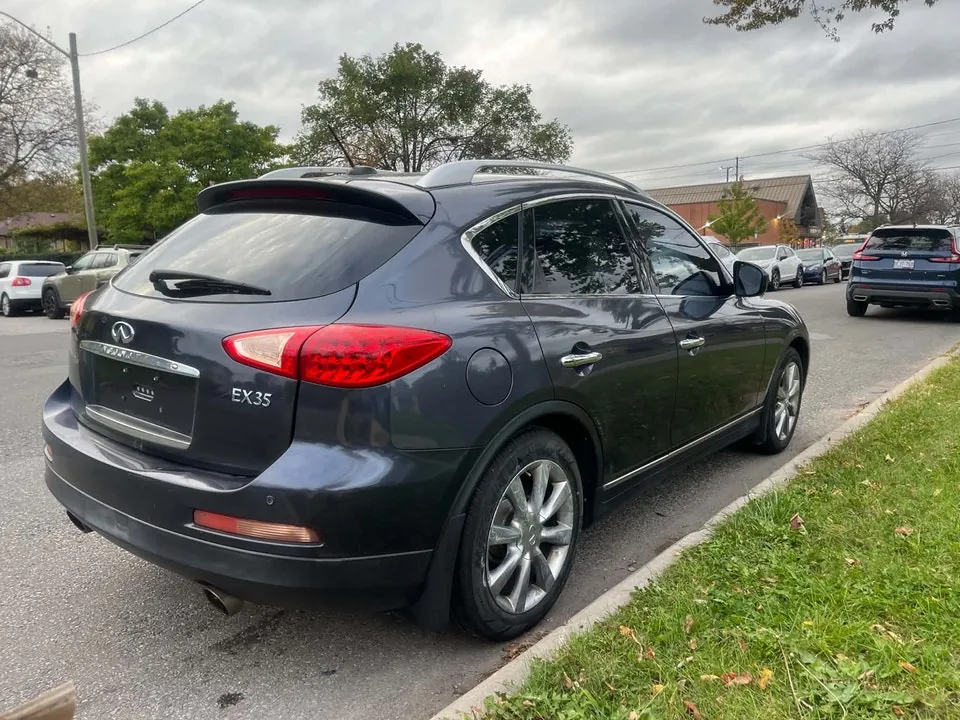 Infiniti Ex35 2010 photo 5