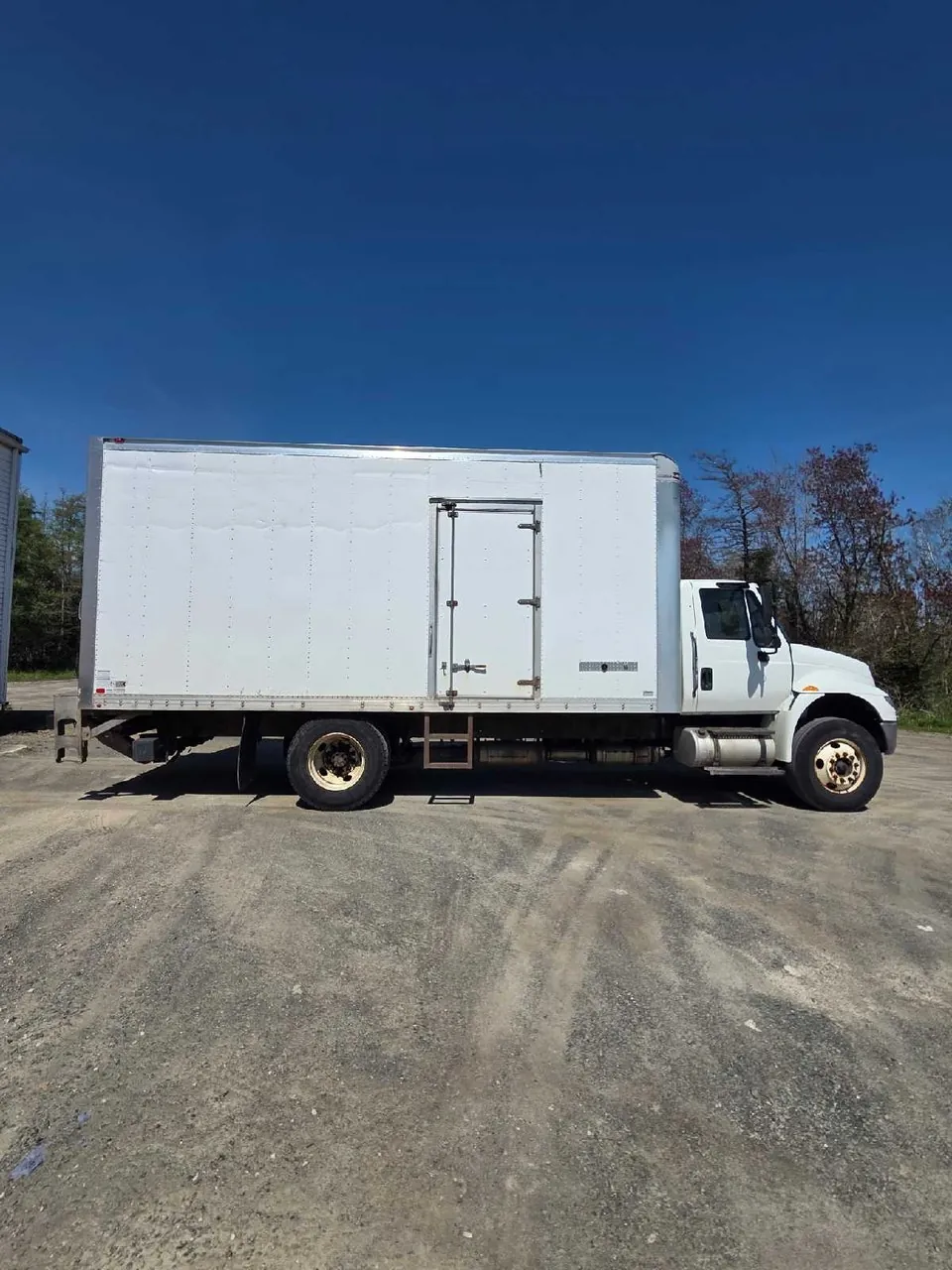 International Medium Duty Truck 2015 photo 2