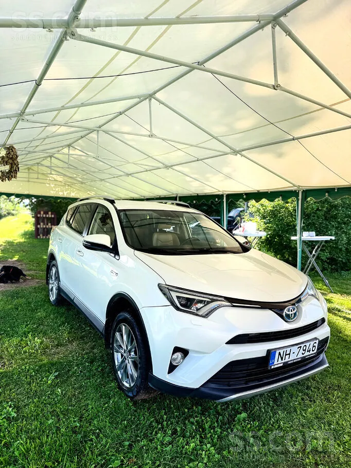 Toyota Rav4 2016 photo 2