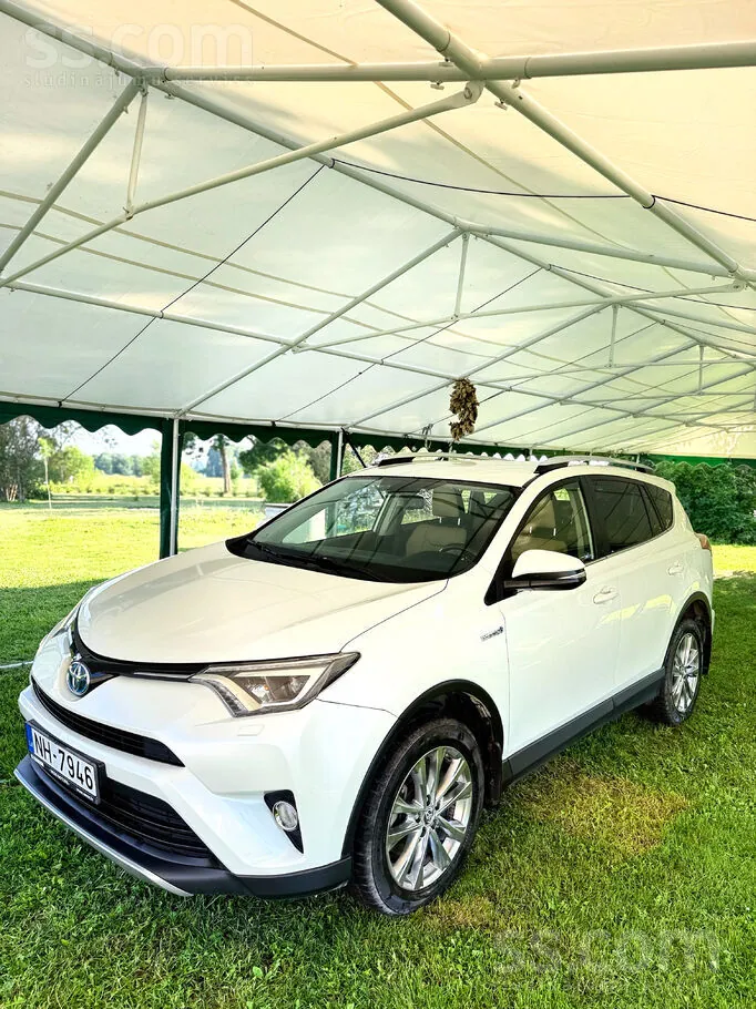 Toyota Rav4 2016 photo 3