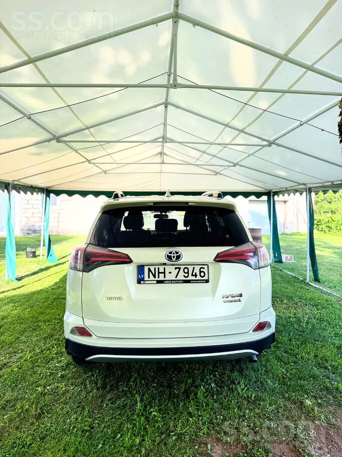 Toyota Rav4 2016 photo 5