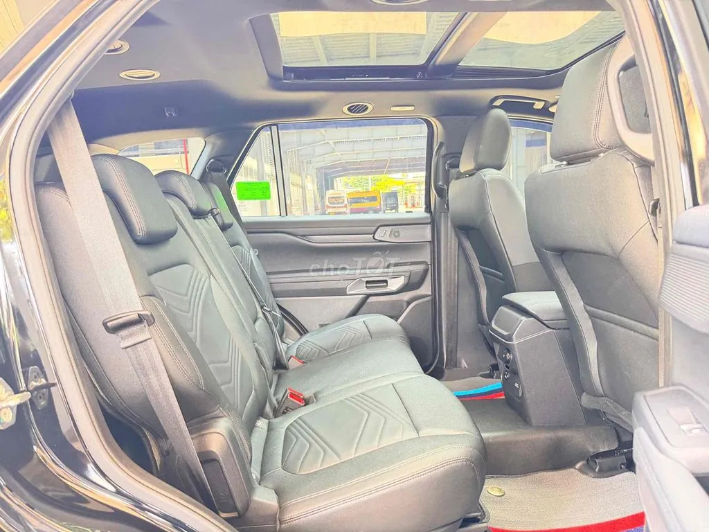 Ford Everest 2022 photo 4