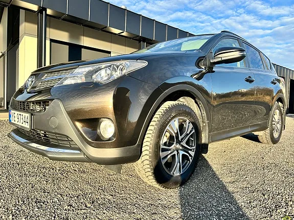 Toyota Rav4 2015 photo 5