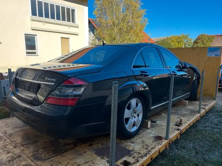 Mercedes-Benz S500