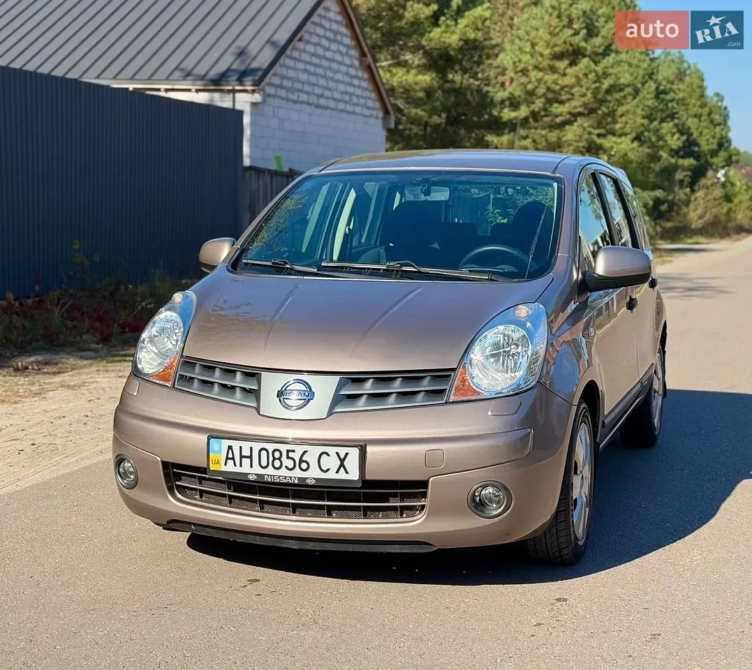 Nissan Note 2008 photo 2