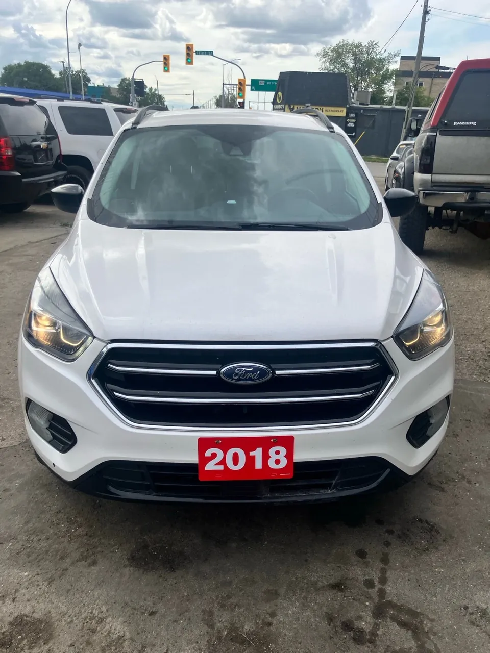 Ford Escape 2018 photo 2