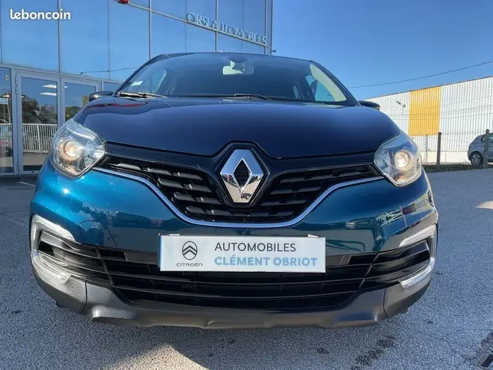 Renault Captur 2019 photo 2